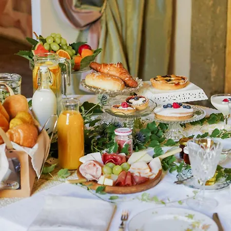 Dei Papi Boutique Panzió Viterbo