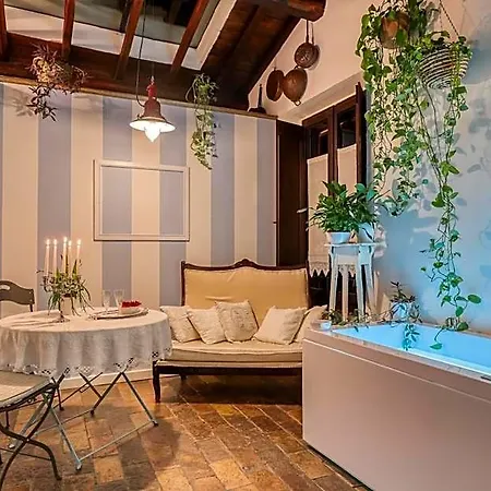 Dei Papi Boutique Bed and Breakfast Βιτέρμπο