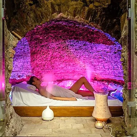 Bed & Breakfast Dei Papi Boutique 4*