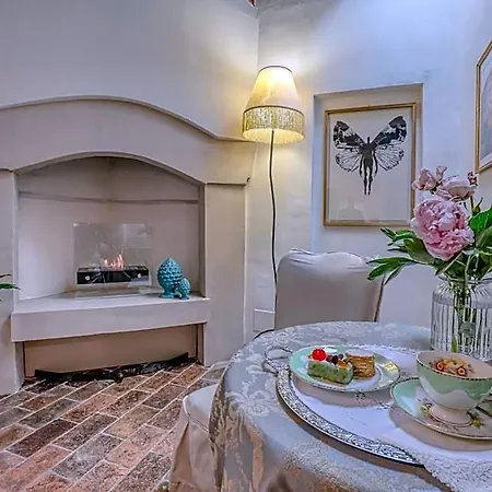 Dei Papi Boutique Bed & Breakfast Viterbo