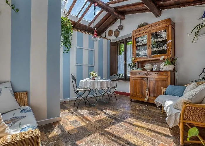 Dei Papi Boutique 4*